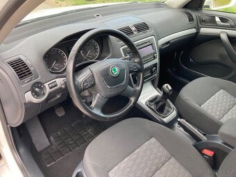 Škoda Octavia combi II FL 2.0 TDi CR Ambiente+, 2013 - 8