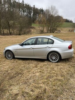 BMW e90 325i N52B25A - 8