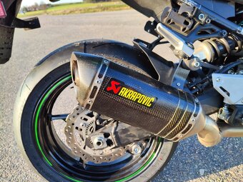 Kawasaki Z900 - 8