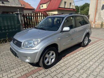 Toyota RAV4 2.0 110kW 2005 135551km 4x4 BEZ KOROZE - 8