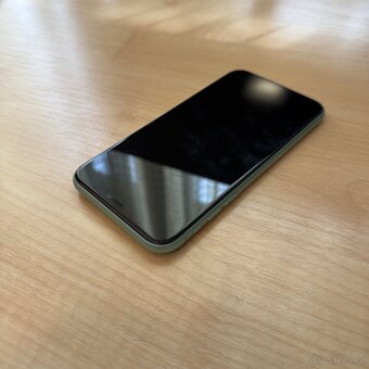 Apple iPhone 11 128GB Green - 8