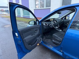 Renault Scenic 2,0 dCi 1.maj.servis.kn.ČR - 8
