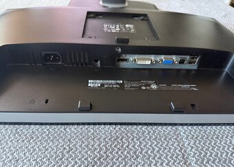 Monitor Dell U2412Mb 24” IPS (1920×1200) - 8