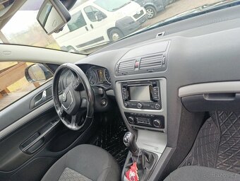 Škoda Octavia 1.2 TSi tažné navigace - 8