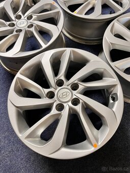 5x114,3 R17 Originál Hyunda Tucson Alu disky - 8