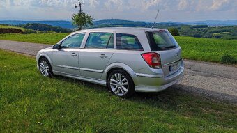 Opel Astra H Caravan 1.7 CDTi - 8