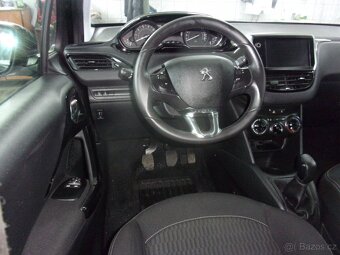 Peugeot 208 1,2i 82 - 8