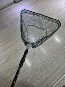 Podběrák na ryby teleskopický skládací nový 186cm - 8
