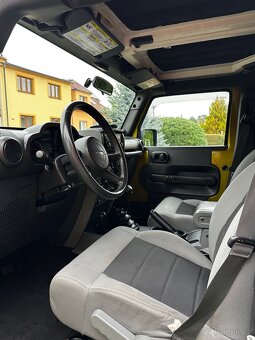 JEEP WRANGLER UNLIMITED - 8