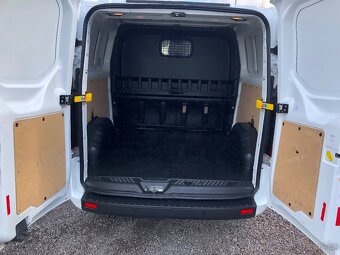 Ford tranzit custom 6míst L2H1 r.v 2019 96kw klimatizace - 8