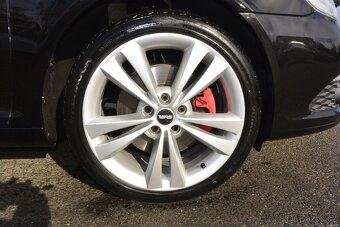PRODÁM Škoda Octavia 2.0TDi RS DSG R.V.2011 - 8