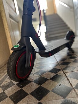 Xiaomi Mi Electric Scooter Pro (M365 Pro) - 8