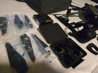 DJI Mavic 3 Pro Fly more combo - 8