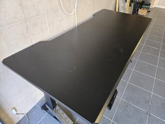 Elektrický polohovací pracovní stůl 180x80cm - 8