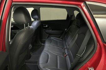 NA ZAKAZKU - Kia niro electric spirit 64kWh,DPH,záruka - 8