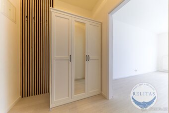 Pronájem zrekonstruovaného bytu 1+kk 26 m², Praha 10 - Vršov - 8