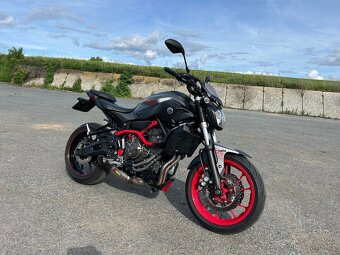 Yamaha MT 07 2015 - 8