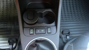 Škoda Fabia 2.  BEZ KOROZE - 8