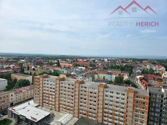 Pronájem bytu 3+kk, rekonstrukce, 65 m2, Žižkovo náměstí - A - 8