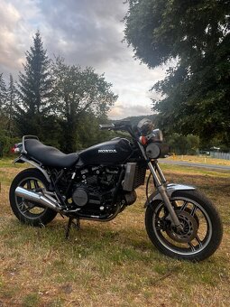 2x Honda VF 750 S - 8