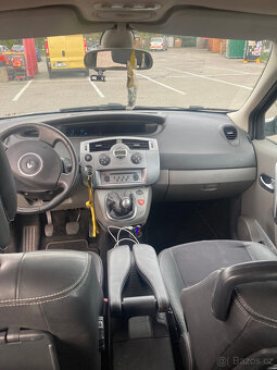 Renault Scenic 2,0 benzin 99 kw,2008 rok - 8