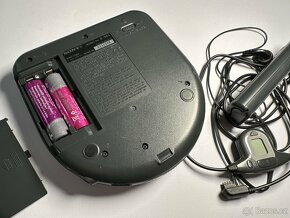 Sony Discman D-365 - super stav + ovladač a dock - 8