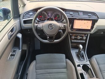 VW Touran Comfortline 2.0TDI 110kW DSG Full LED ACC ERGO Qi - 8
