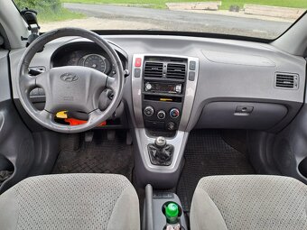 Hyundai Tucson - 8
