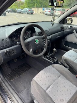 Škoda Octavia I Combi 1.6 75 kW - 8