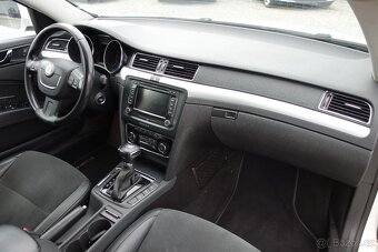 Škoda Superb 2.0TDi Elegance 103kW DSG 4x4 2011 - 8