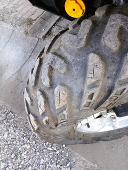 Can-Am Outlander MAX 570 - 8