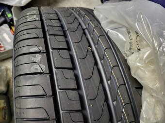 NOVÉ 19" Škoda TORCULAR original Superb 4 IV 3P 2025 ET44 - 8