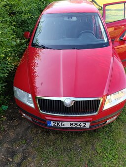 Škoda Octavia II 1.6 FSI, 85 kW, benzín, r.v. 2007 - 8