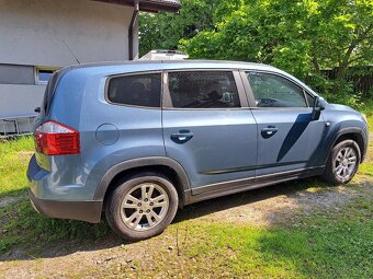 Chevrolet Orlando 2.0 cdti 7 mistny problem tesneni pod hla - 8