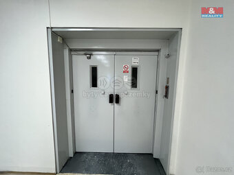 Pronájem skladu, 1095 m², Ostrava, ul. Uhlířská - 8