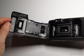 Olympus Superzoom 70G - 8