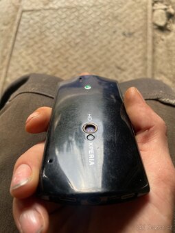 Sony Xperia - 8