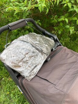 Sporťák Thule Urban Glide 2 - 8