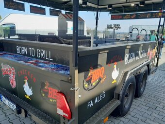 Foodtruck ,občerstvení, pojízdná prodejna - 8