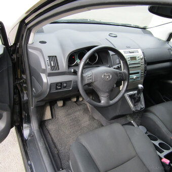 Toyota Corolla Verso 1,8VVT-i 95kw, 2x kola, SERVIS TOYOTA - 8