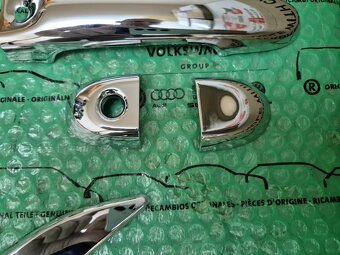 exteriérový styling kit (dekorační kit) chrom Nissan Juke (F - 8
