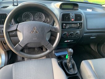 Mitsubishi Space Star 1.6i - 8