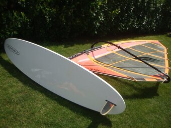 Kompletní windsurfing Fanatic s 3 plachtama - 8