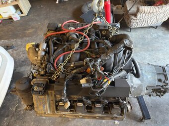 Motor BMW M60B40 - 8