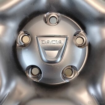 Disky na Dacia Duster 5x114,3 ET50 6,5jx16 66,1 4ks - 8