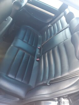 Audi S4 A4 combi B5 sedadla interiér sedačky - 8