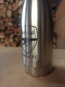 Prodám láhev na vodu s potiskem FC Arsenal - 8