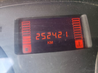 Renault Master 2,5cdi - 8