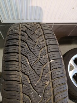Ford Fiesta, KA alu 15 + celoroční 195/50/15. - 8