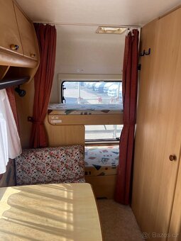 Obytný karavan TEC,palandy,5 os, 1200 kg - 8
